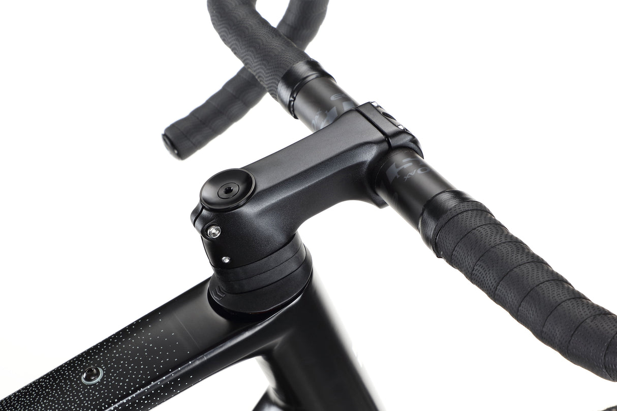 Haro Buzzard 1 – rower gravelowy z karbonową ramą i napędem SRAM Rival AXS