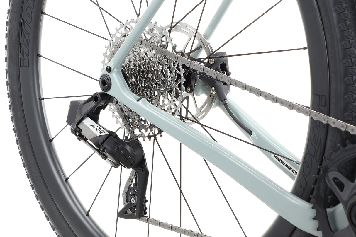 Haro Buzzard Carbon 2 – gravelowy rower z karbonową ramą i napędem SRAM Apex