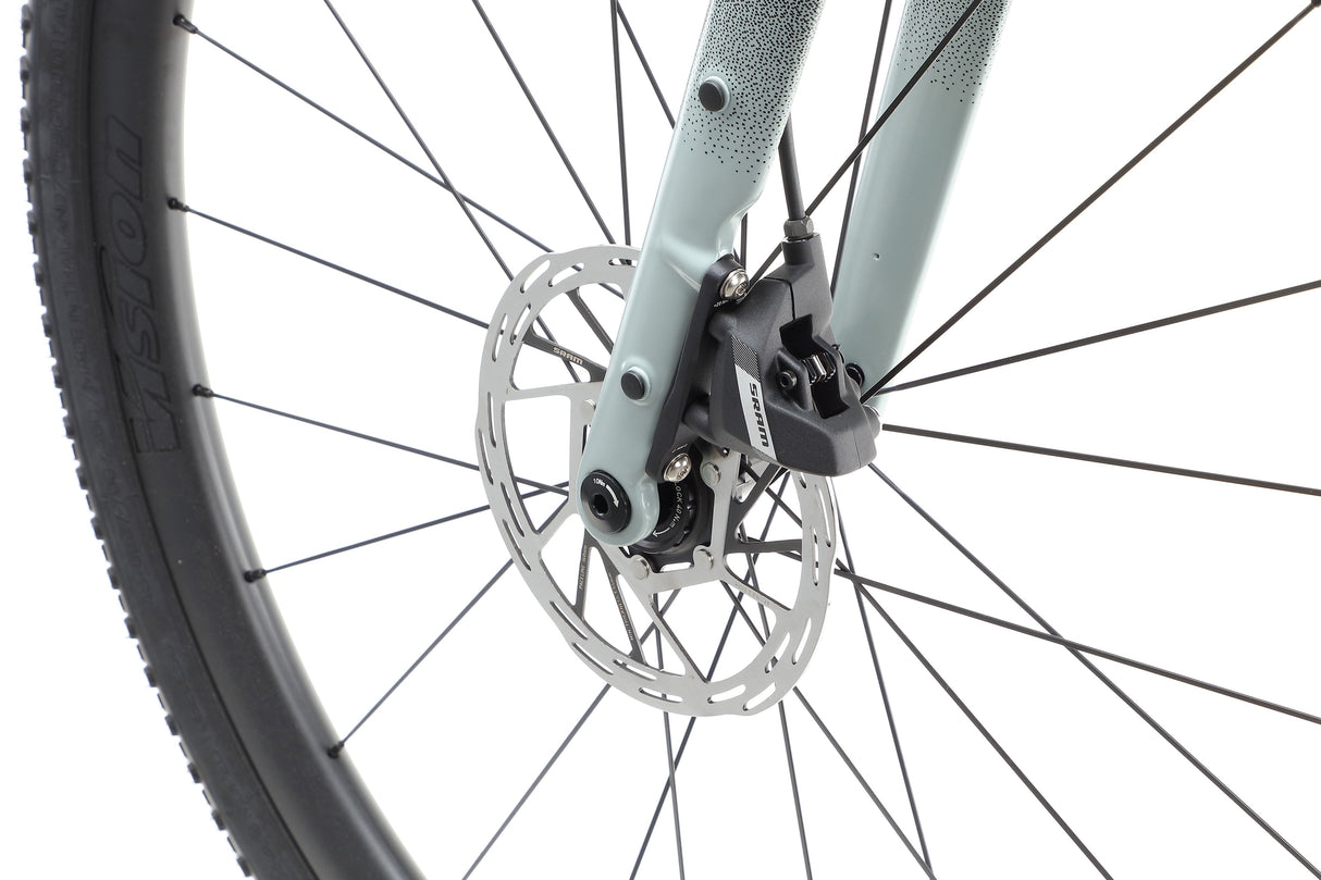 Haro Buzzard Carbon 2 – gravelowy rower z karbonową ramą i napędem SRAM Apex