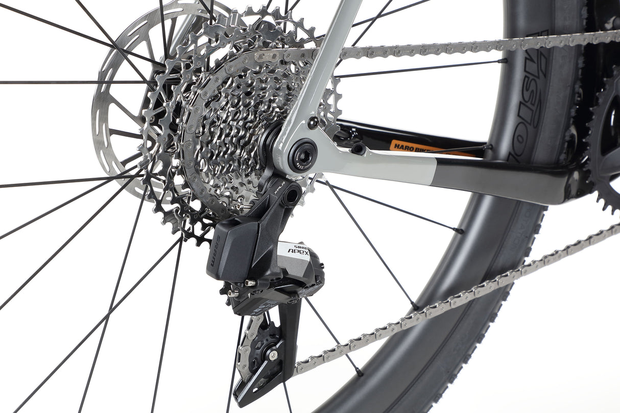 Haro Buzzard Carbon 2 – gravelowy rower z karbonową ramą i napędem SRAM Apex