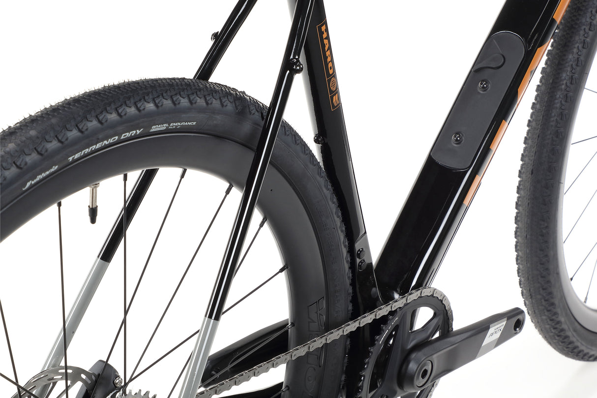 Haro Buzzard Carbon 2 – gravelowy rower z karbonową ramą i napędem SRAM Apex