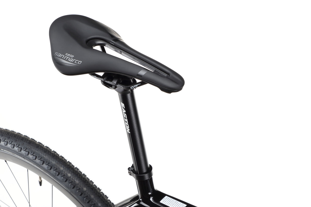Haro Buzzard Carbon 2 – gravelowy rower z karbonową ramą i napędem SRAM Apex