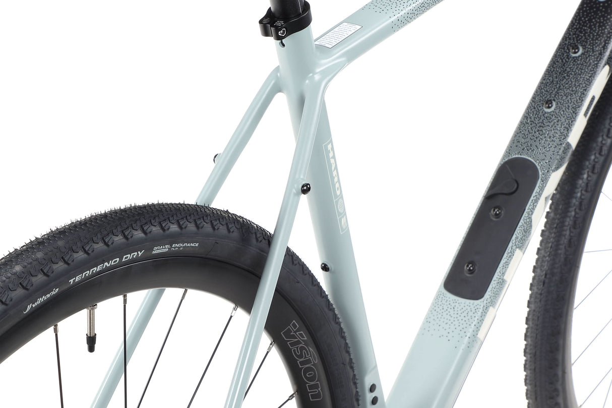Haro Buzzard Carbon 3 – gravelowy rower z karbonową ramą i grupą Shimano GRX