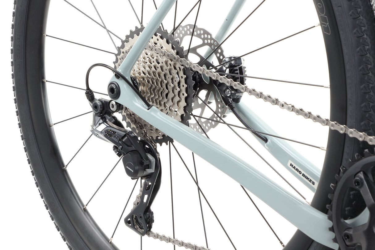 Haro Buzzard Carbon 3 – gravelowy rower z karbonową ramą i grupą Shimano GRX