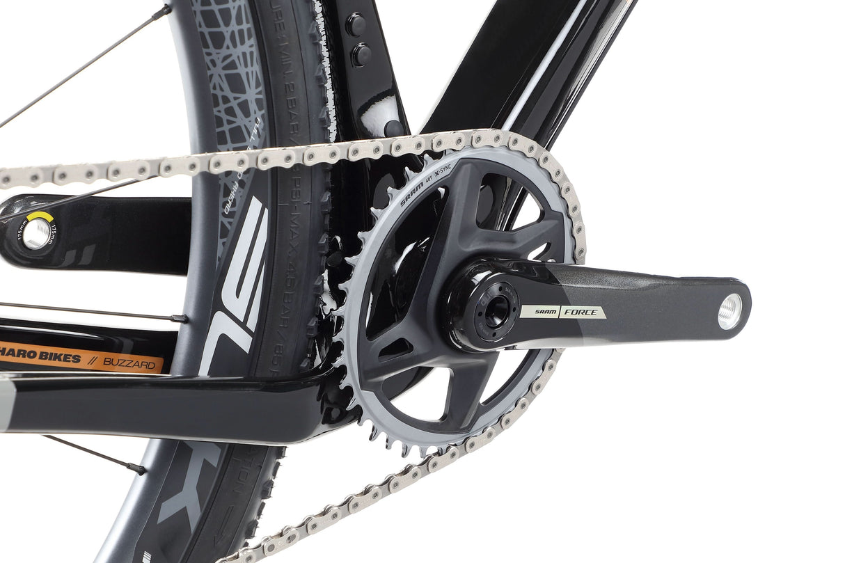 Haro Buzzard TS – gravelowy rower wyścigowy z karbonową ramą i SRAM Force