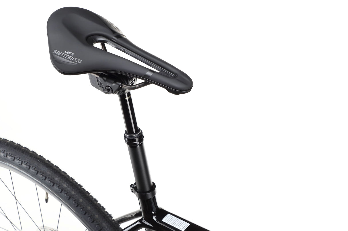 Haro Buzzard TS – gravelowy rower wyścigowy z karbonową ramą i SRAM Force