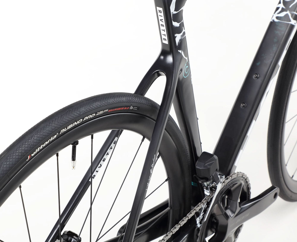 Rivette Carbon 2 – przystępny cenowo rower szosowy z karbonową ramą | Ride Hub