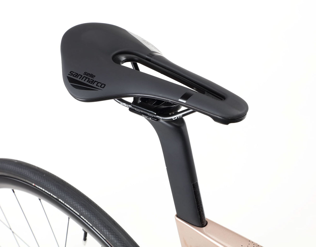 Rivette Carbon 2 – przystępny cenowo rower szosowy z karbonową ramą | Ride Hub