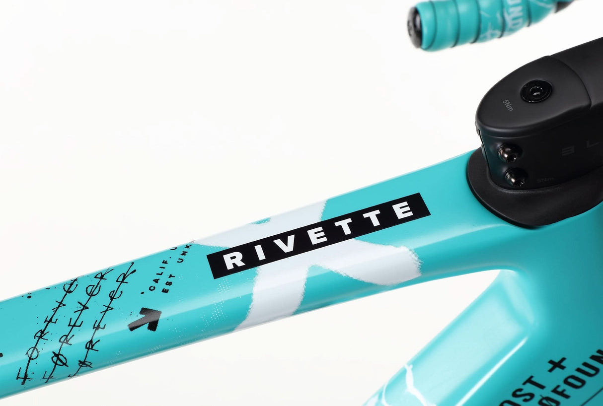Rivette Carbon Top Shelf – Wyścigowa Maszyna z Włókna Węglowego | Ride Hub