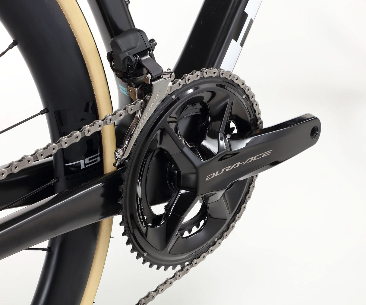 Rivette Carbon Top Shelf – Wyścigowa Maszyna z Włókna Węglowego | Ride Hub