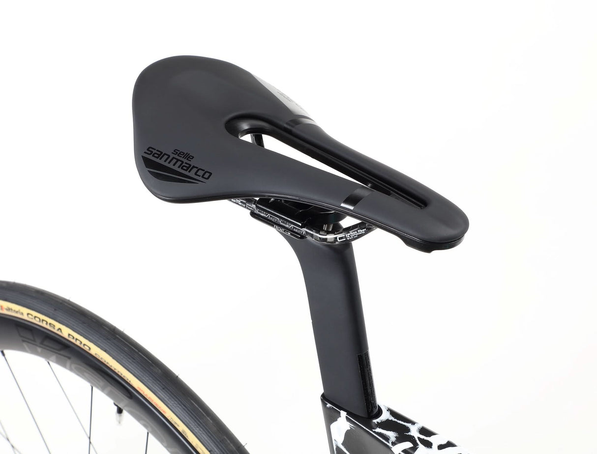 Rivette Carbon Top Shelf – Wyścigowa Maszyna z Włókna Węglowego | Ride Hub