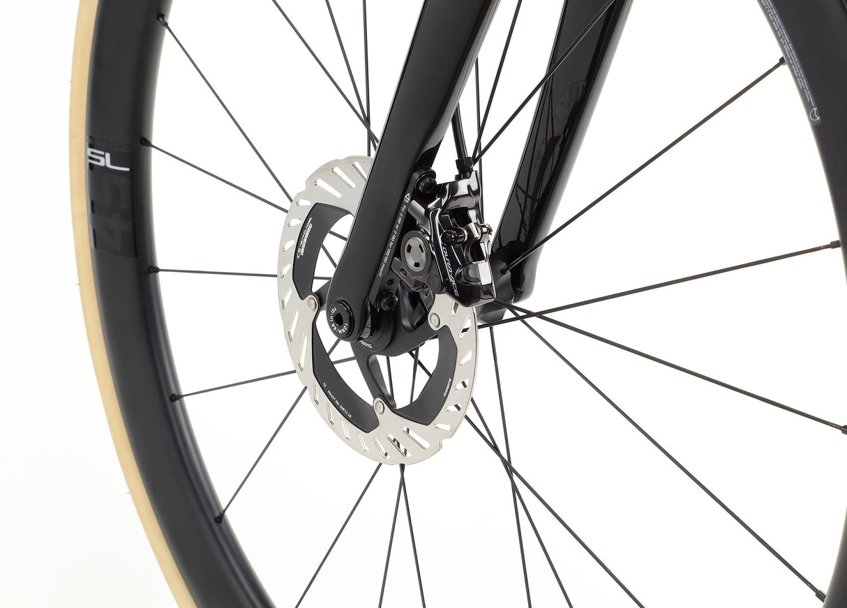 Rivette Carbon Top Shelf – Wyścigowa Maszyna z Włókna Węglowego | Ride Hub