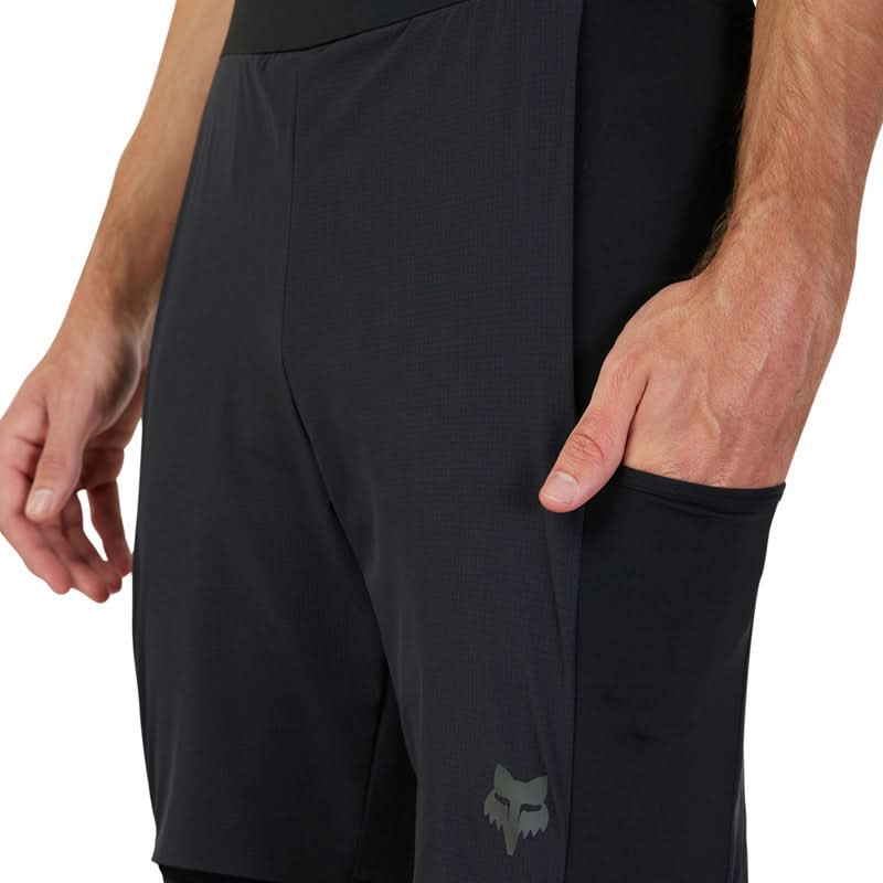 Spodenki Rowerowe Fox Flexair Ascent Cargo Bib Black | RideHub