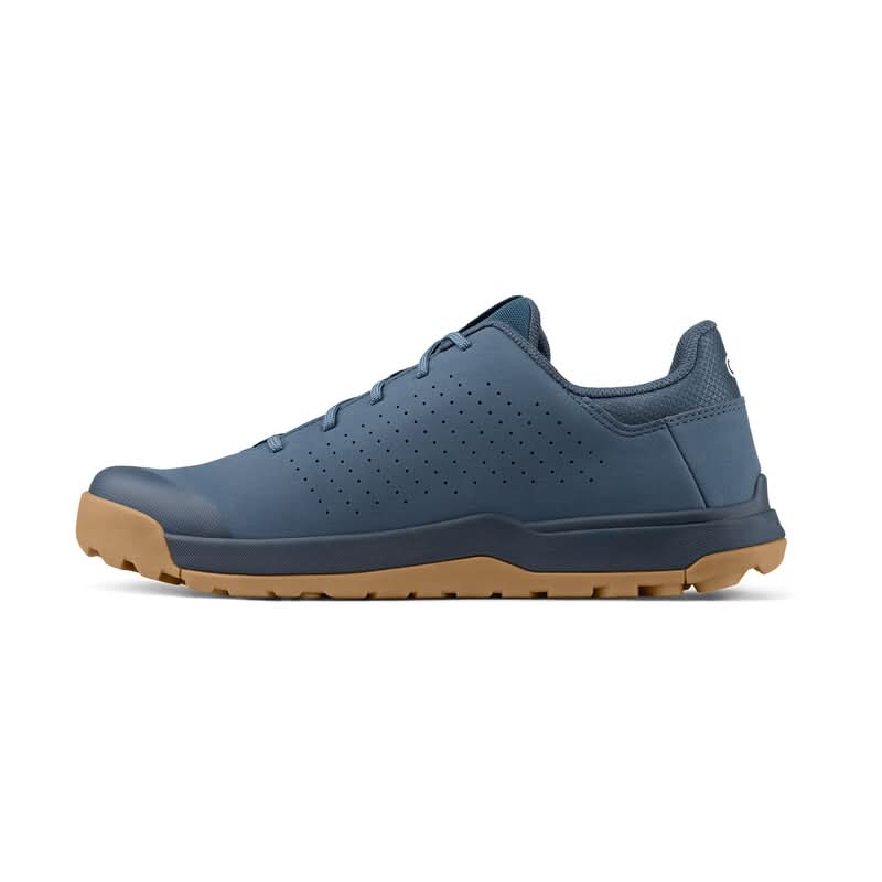 Buty Crankbrothers Stamp Trail Lace Blue/Dark Blue - Gum Outsole