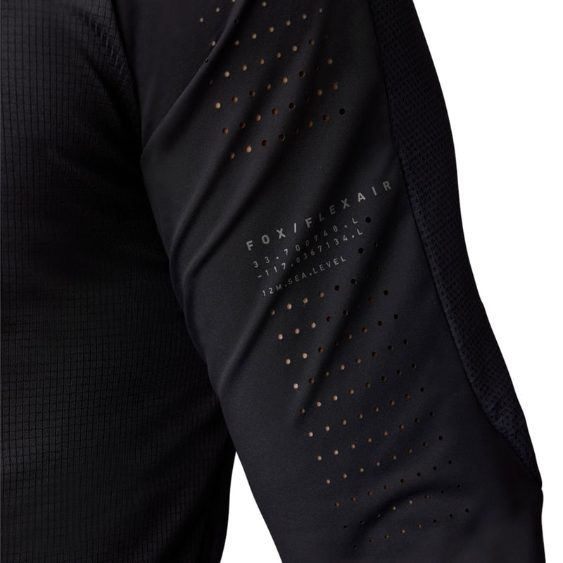 Koszulka Rowerowa Z Długim Rękawem Fox Flexair Pro LS Jersey Black | RideHub