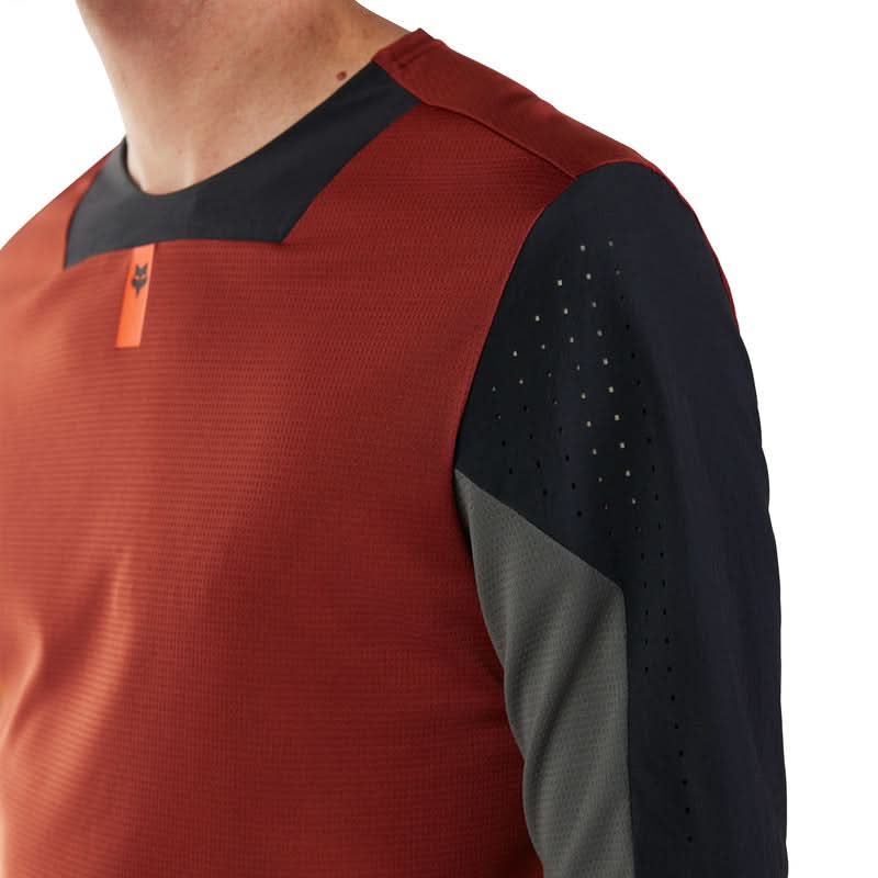 Koszulka Rowerowa Fox Defend SS Jersey Rust | RideHub