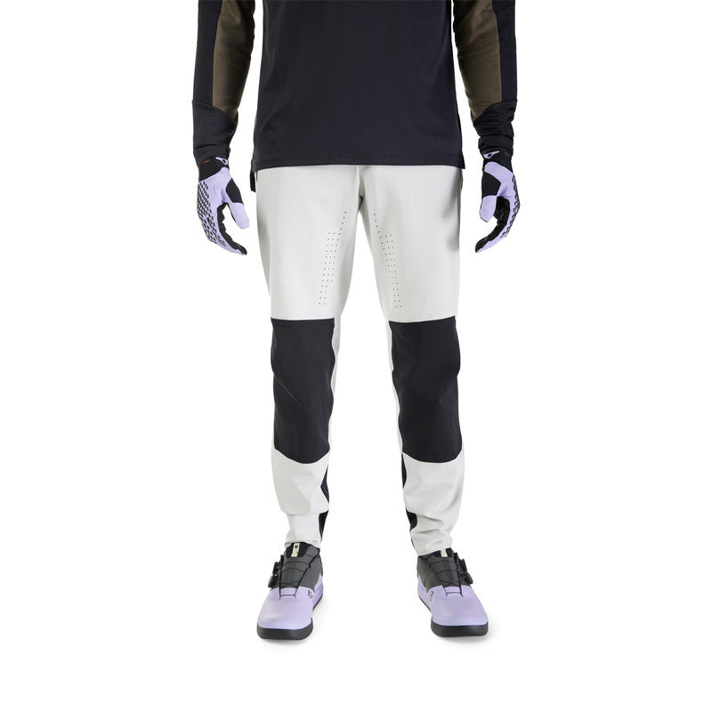 Spodnie Rowerowe Fox Defend Park Light Grey | RideHub