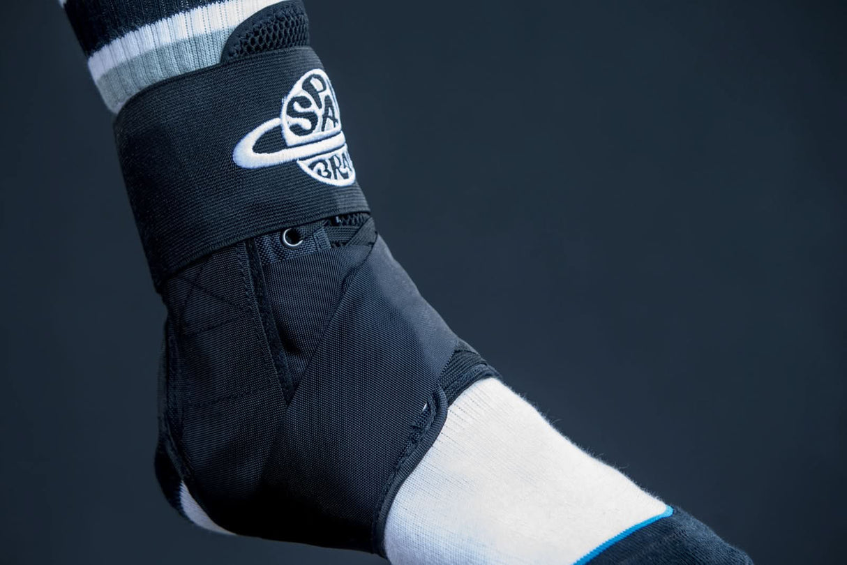 Stabilizatory kostki Space Brace (para) – ochrona i wygoda | Ride Hub
