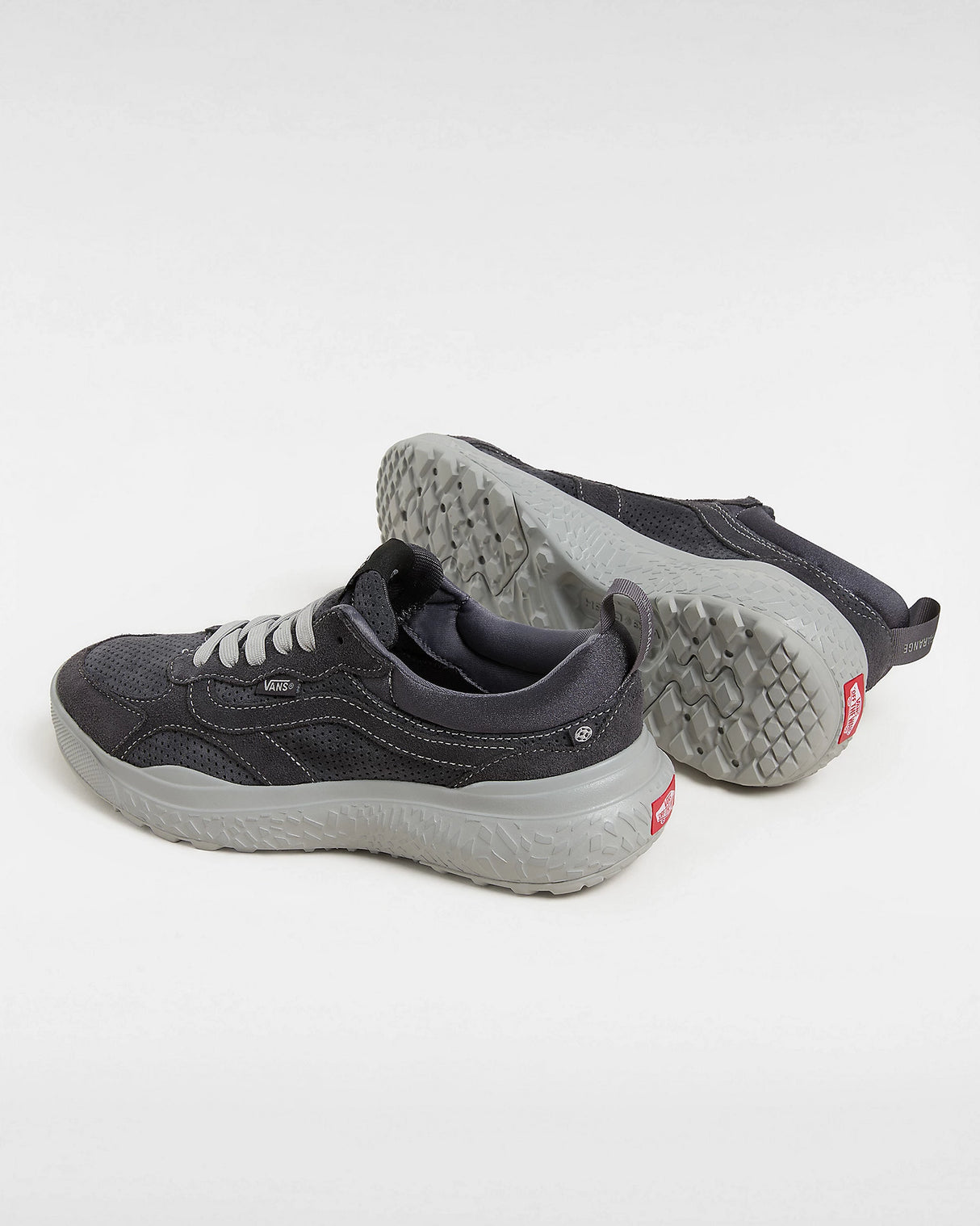 Buty Vans UltraRange Neo VR3 MTE Black/White | RideHub