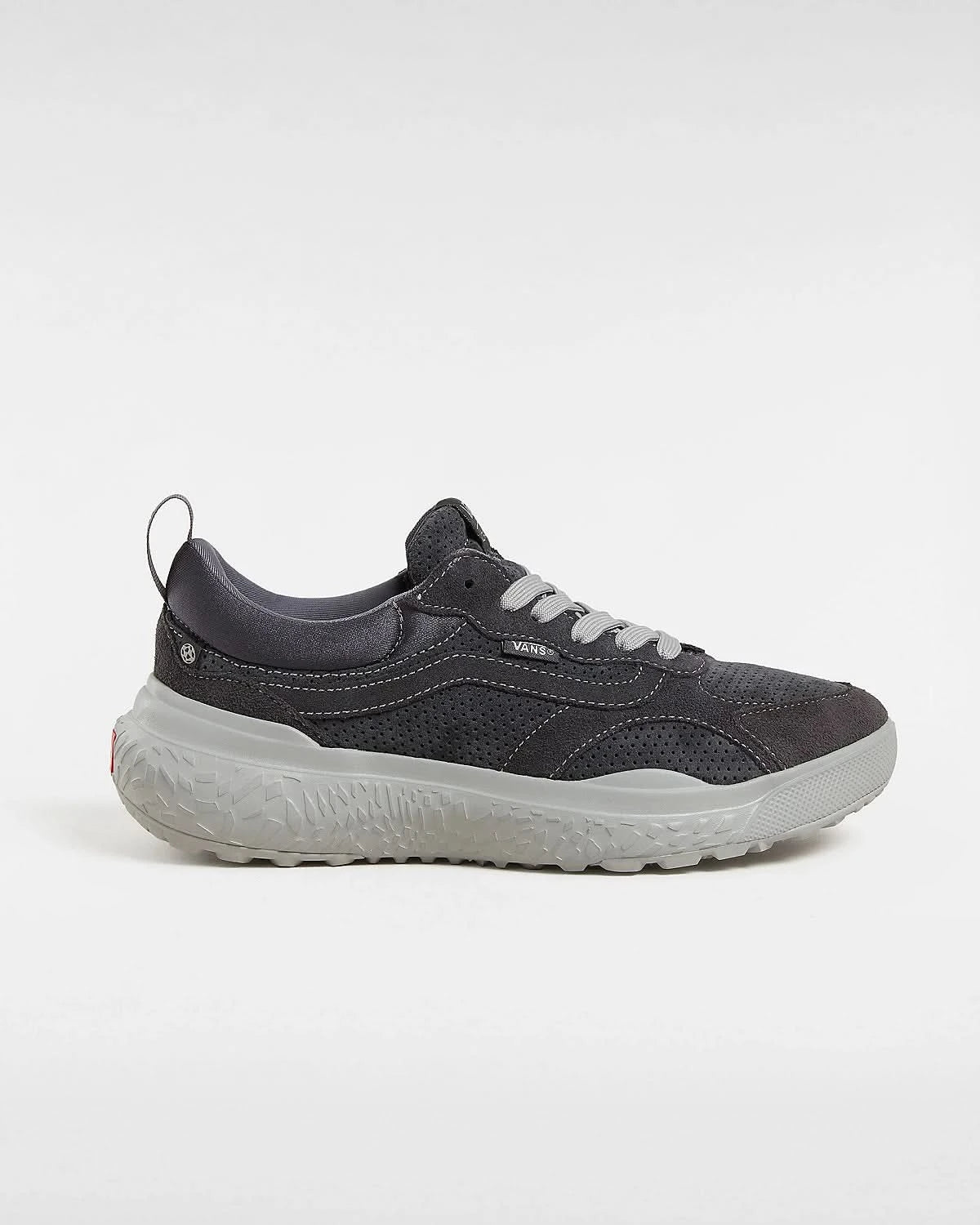 Buty Vans UltraRange Neo VR3 MTE Black/White | RideHub