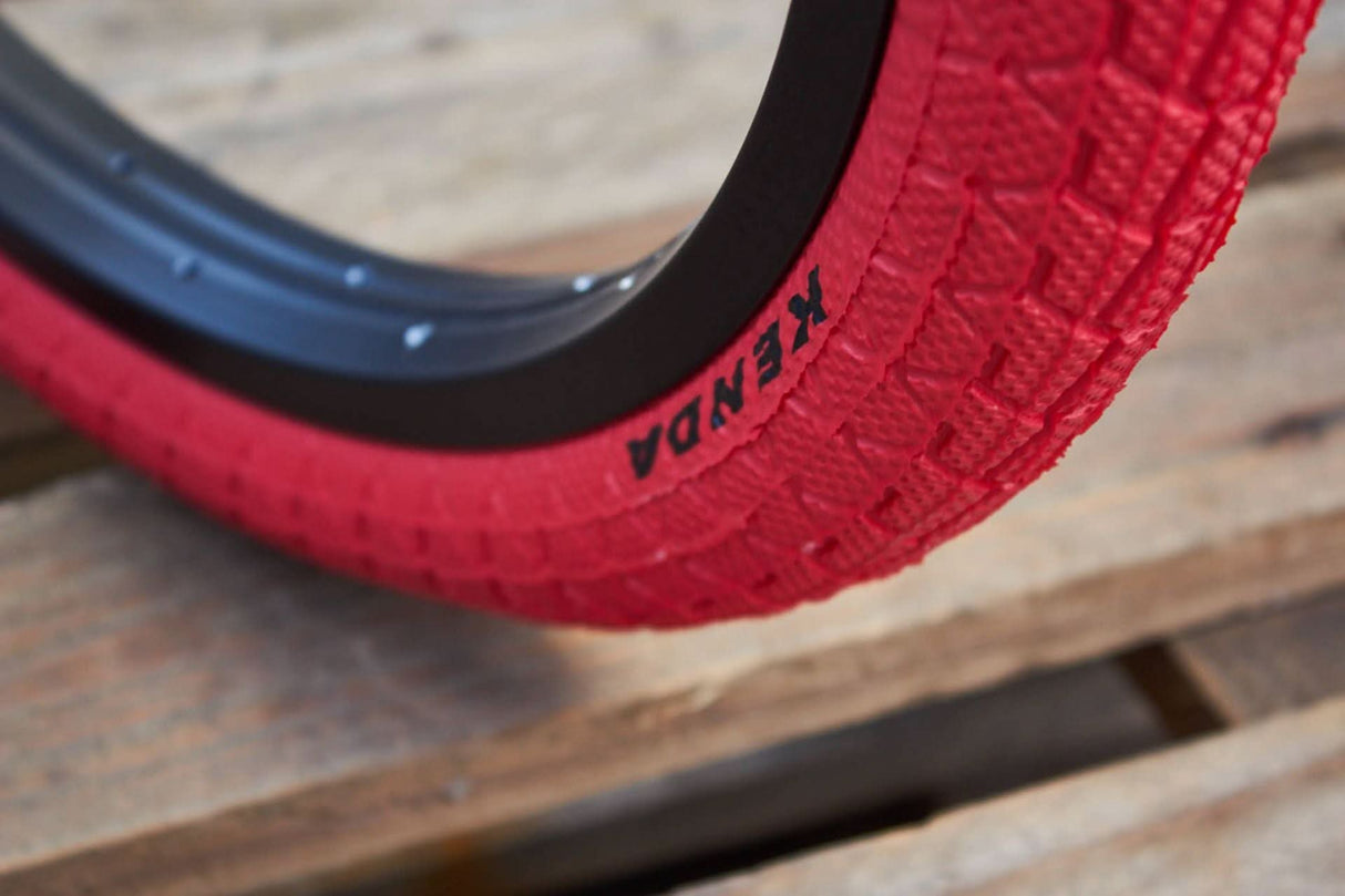 Opona BMX KENDA 20 x 1,95" Czerwona | RideHub