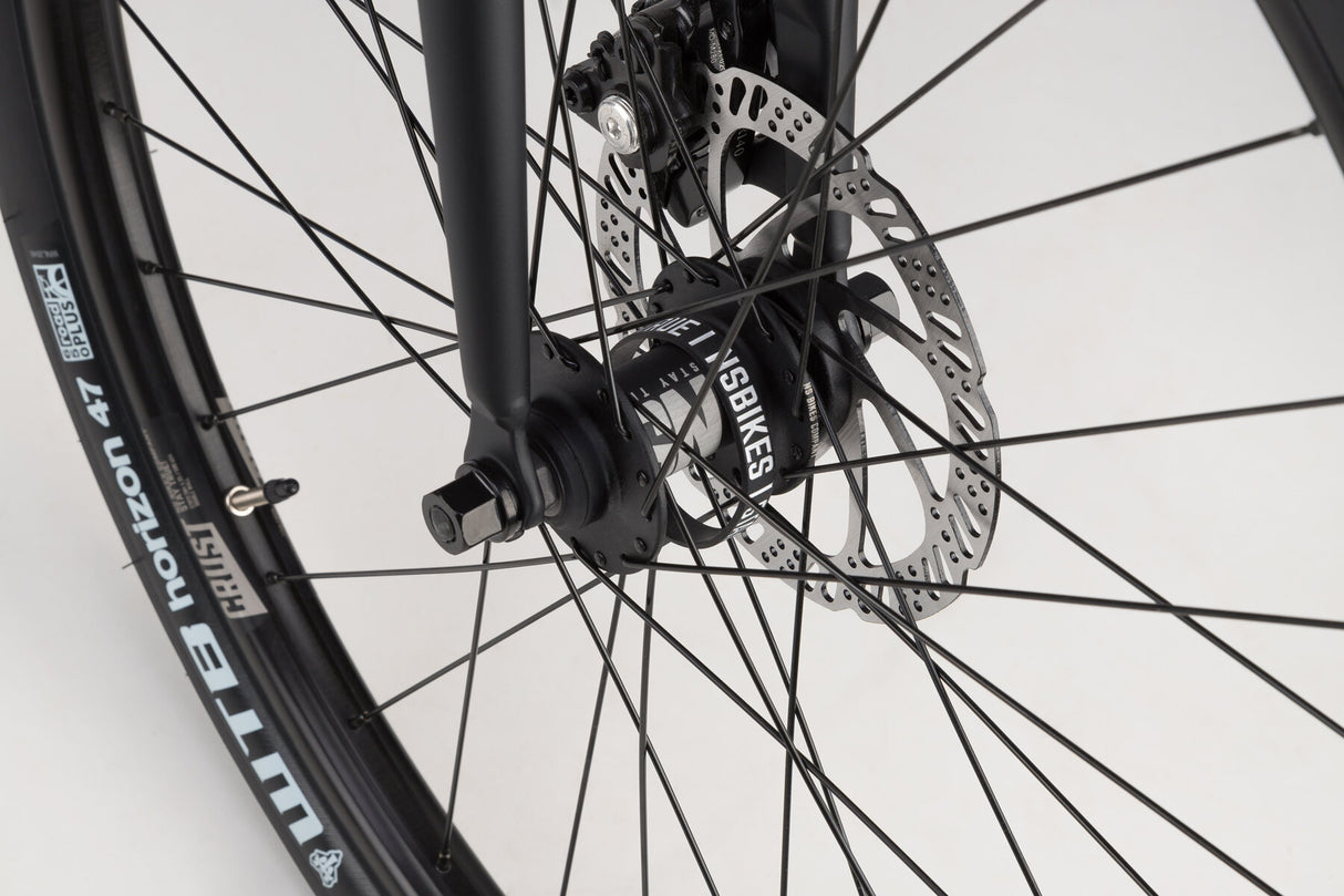 Rower miejski NS Bikes Crust 27.5" Czarny | RideHub