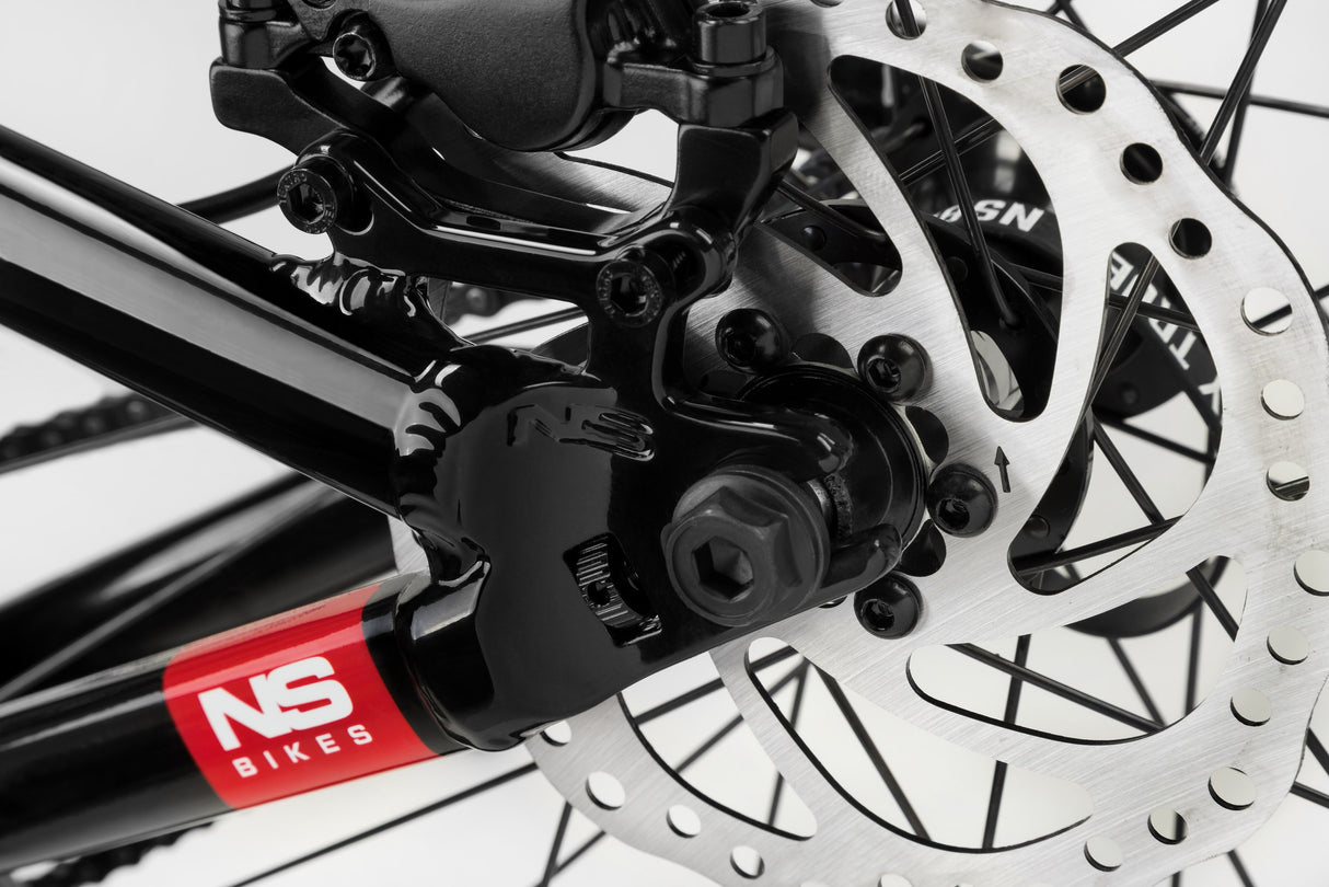 Rower dirtowy NS Bikes Movement 1 26" Czarny | RideHub