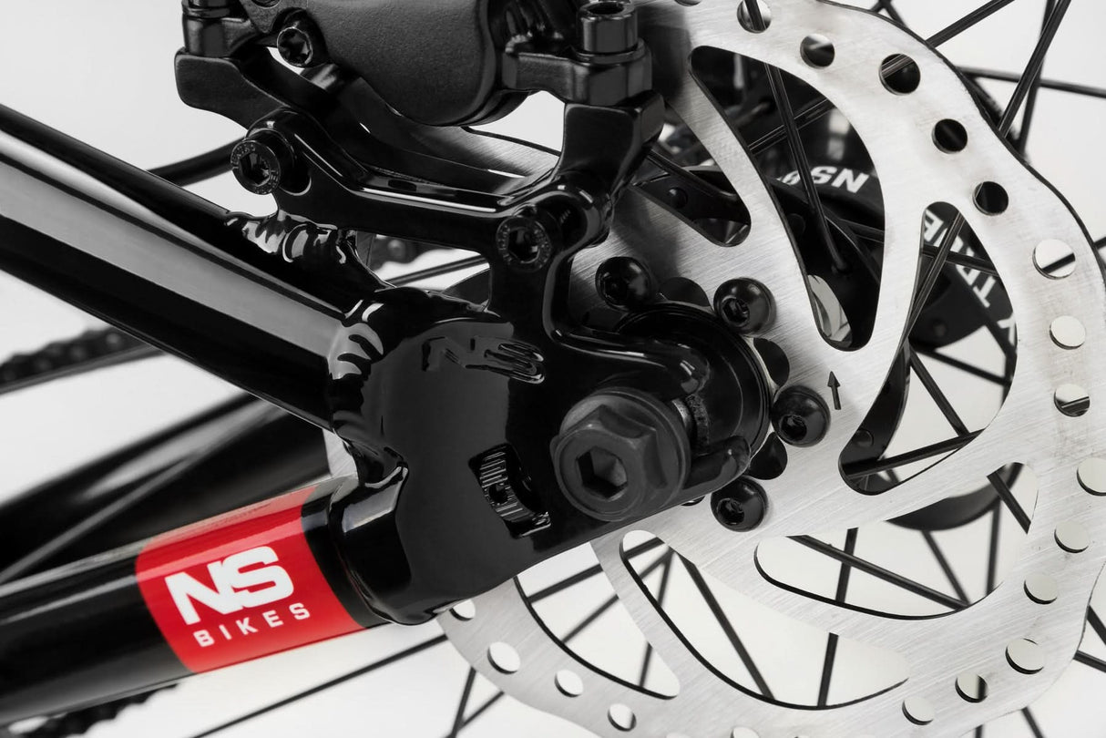 Rower dirtowy NS Bikes Movement 1 26" Czarny | RideHub