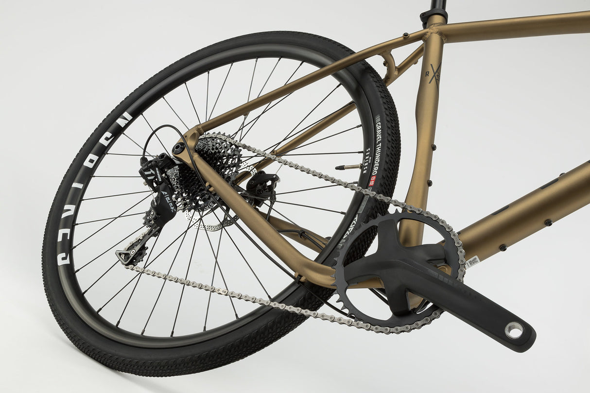 Rower gravelowy NS Bikes Rag+ 2 Carbon Fork 700C Oliwkowy | RideHub