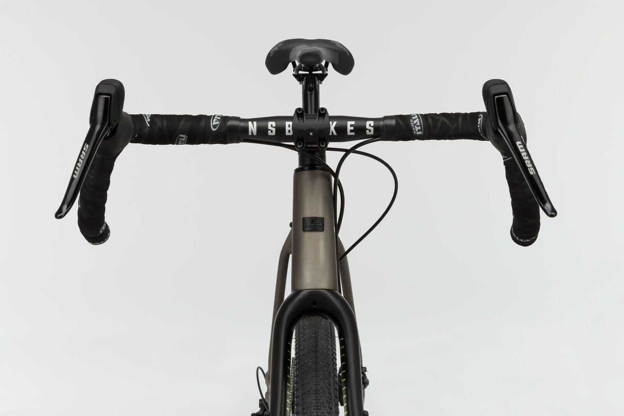 Rower gravelowy NS Bikes Rag+ 3 700C Szary | RideHub