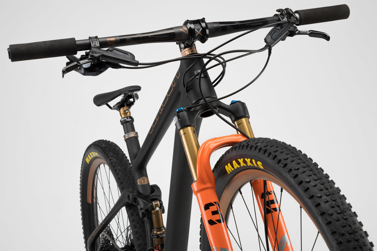 Rower karbonowy XC NS Bikes Synonym RC | RideHub