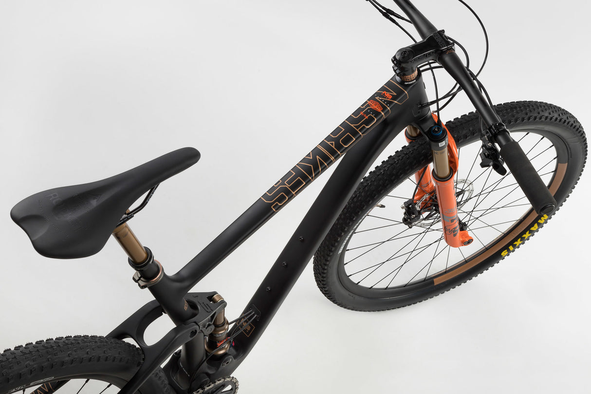 Rower karbonowy XC NS Bikes Synonym RC | RideHub