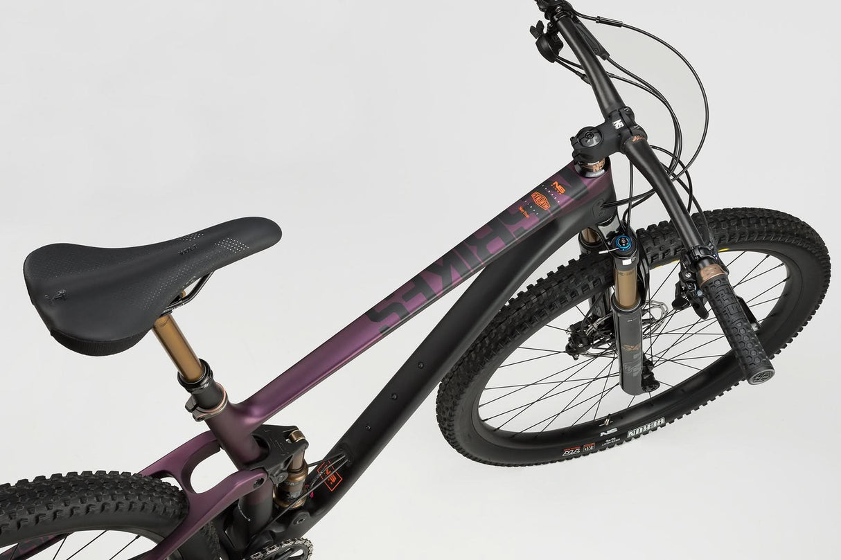 Rower karbonowy trailowy NS Bikes Synonym TR Factory | RideHub