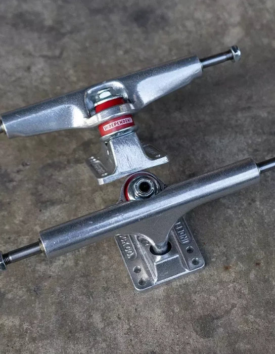 Trucki Independent Stage 4 Polished Silver Standard | RideHub