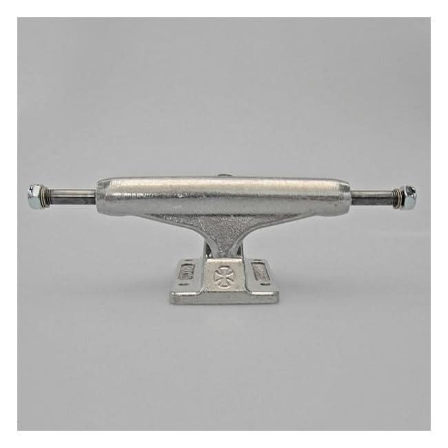 Trucki Independent Stage 11 Silver Standard Low 129 | RideHub